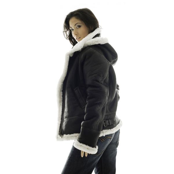 Campera de Piel de Oveja con Capucha Desmontable – Abrigo de lujo con diseño funcional
